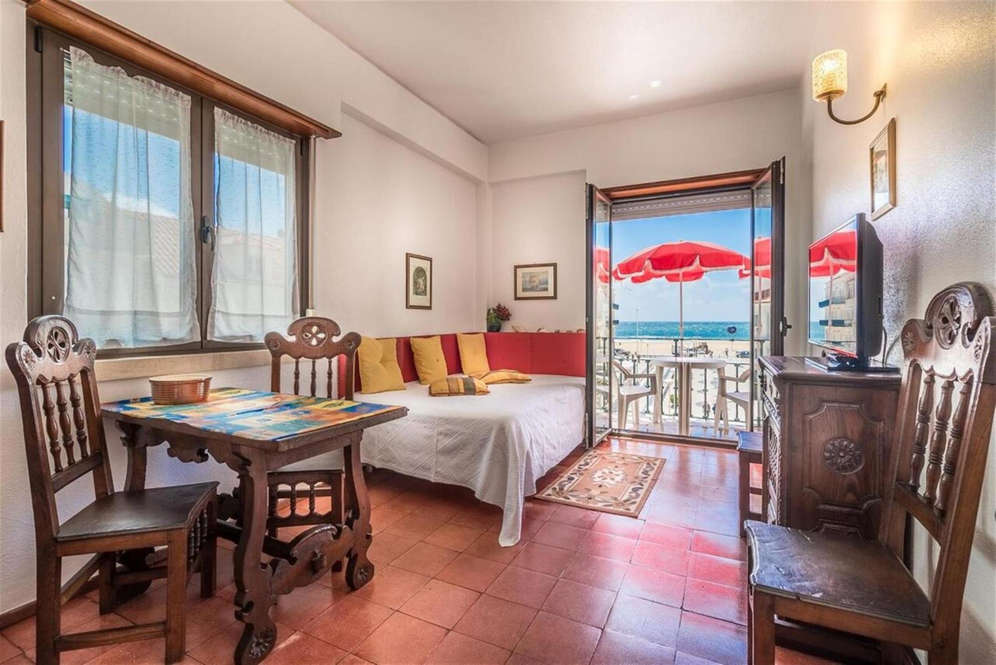 Solar Dos Carvalhos - Apartamentos De Turismo นาซาเร ภายนอก รูปภาพ