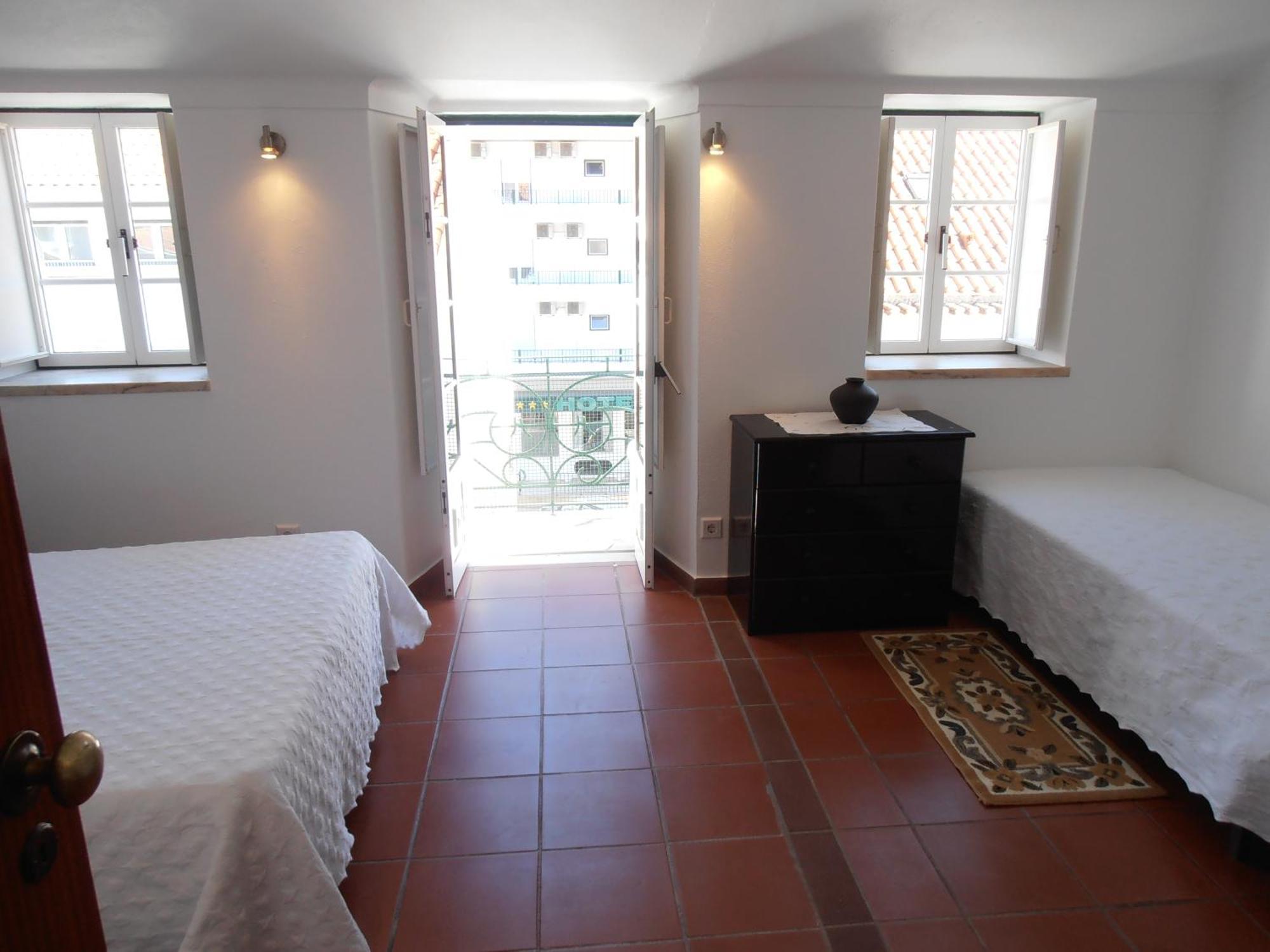 Solar Dos Carvalhos - Apartamentos De Turismo นาซาเร ภายนอก รูปภาพ